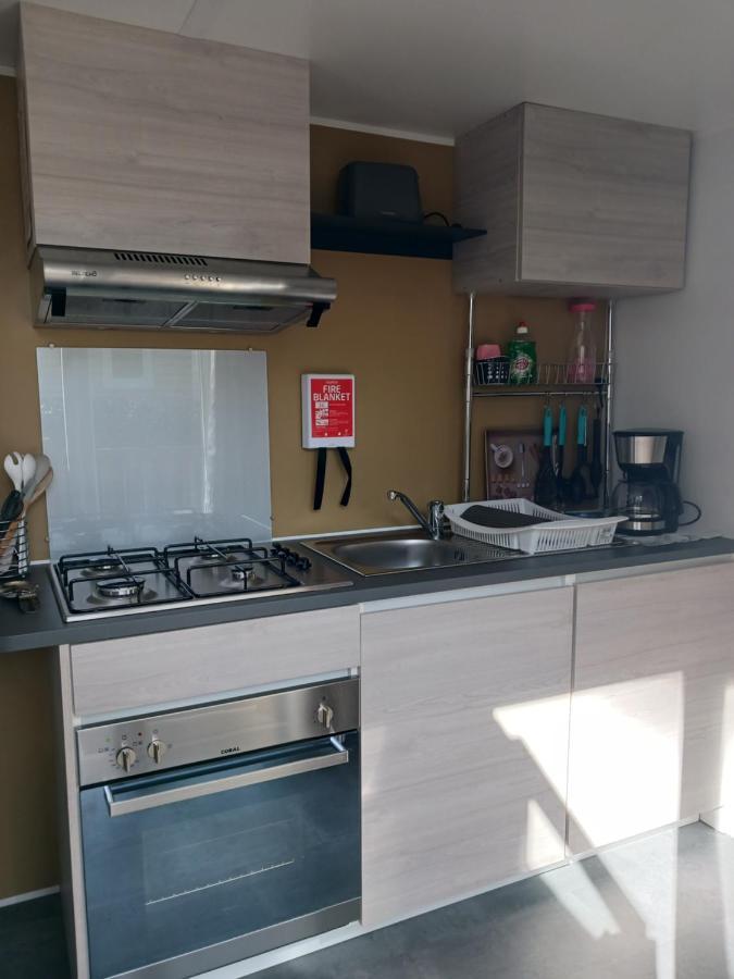 Mobil Home 4-6 Places St Brevin Les Pins 44 سانت-بريفين-لي-بان المظهر الخارجي الصورة